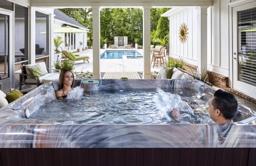 A prefect way to make the most of your backyard with Artesian's South Seas Spa line