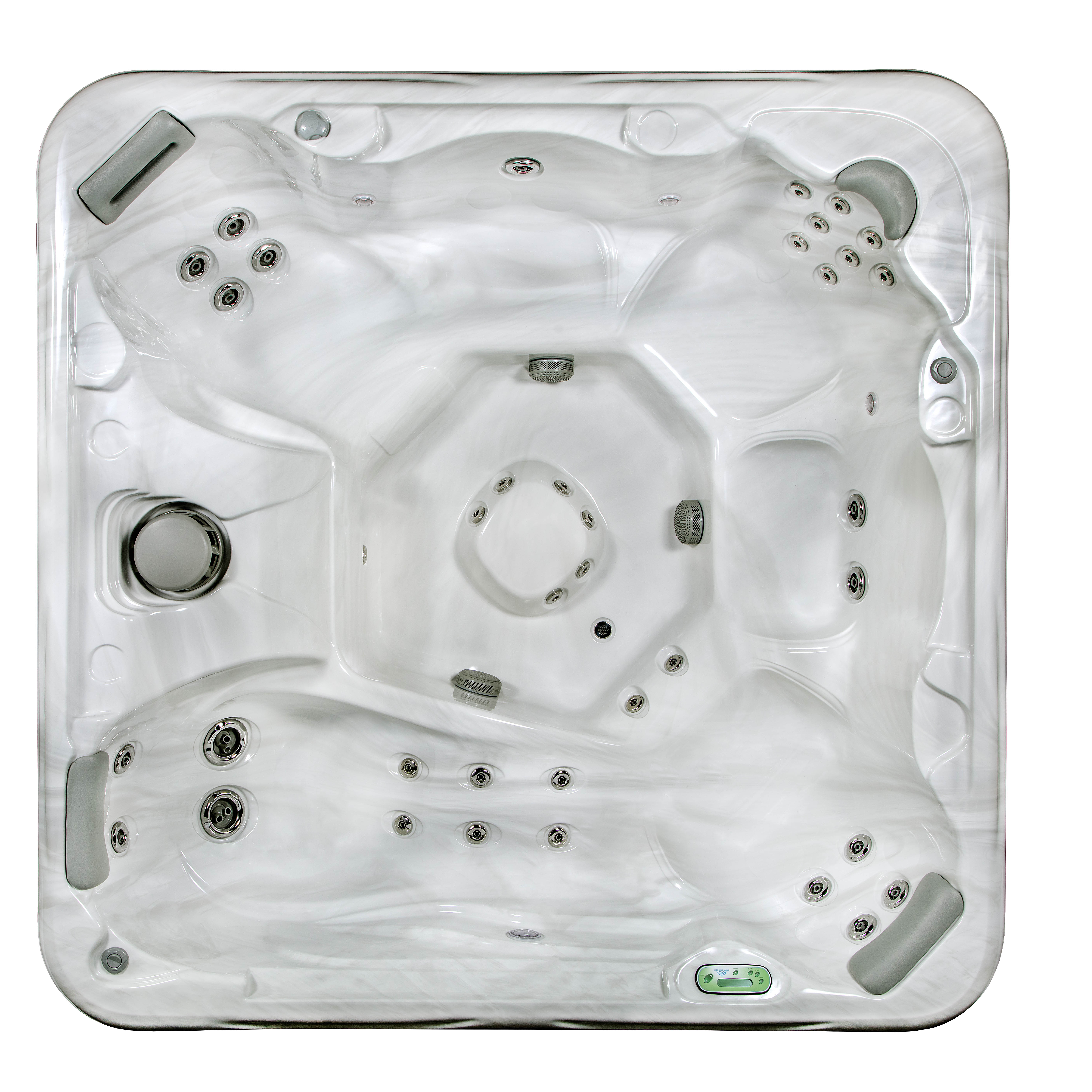 840L hot tub with 7 seats and 40 jets
